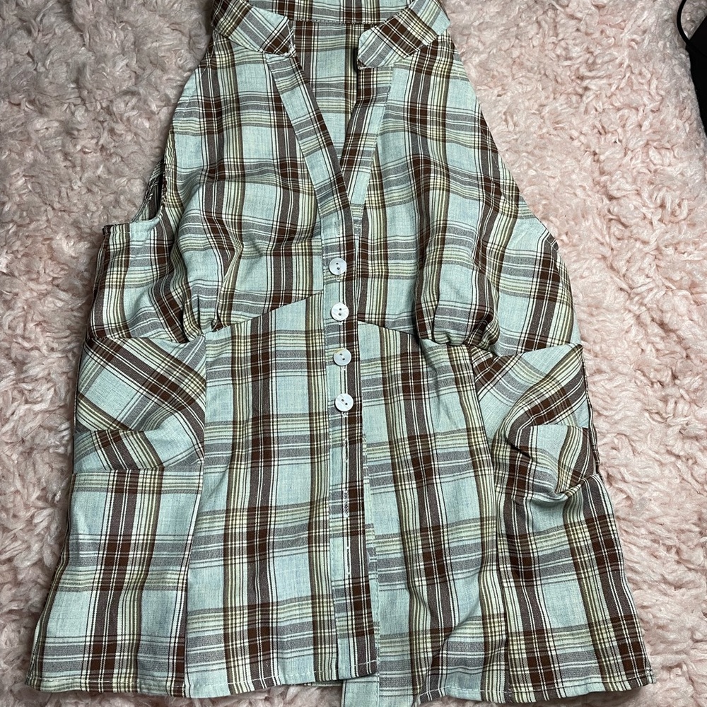 Summer Blue Plaid Sleeveless Button-Up Top
